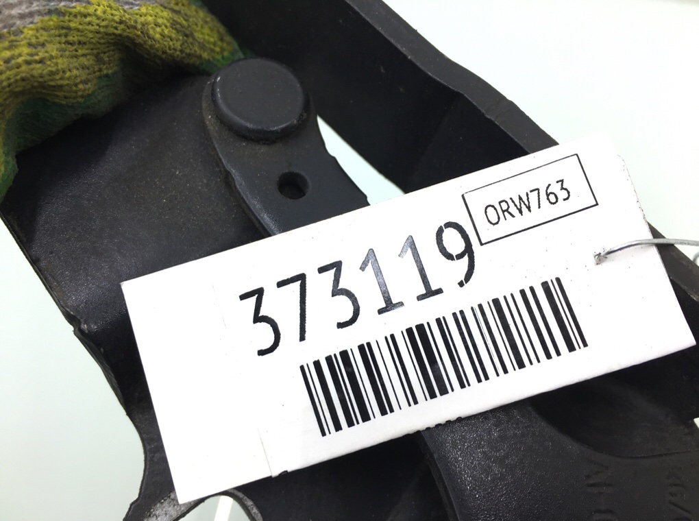 Петля капота правая для BMW 3 E90/E91/E92/E93, 2007 г. 3.0 i бензин б/у — фото 6