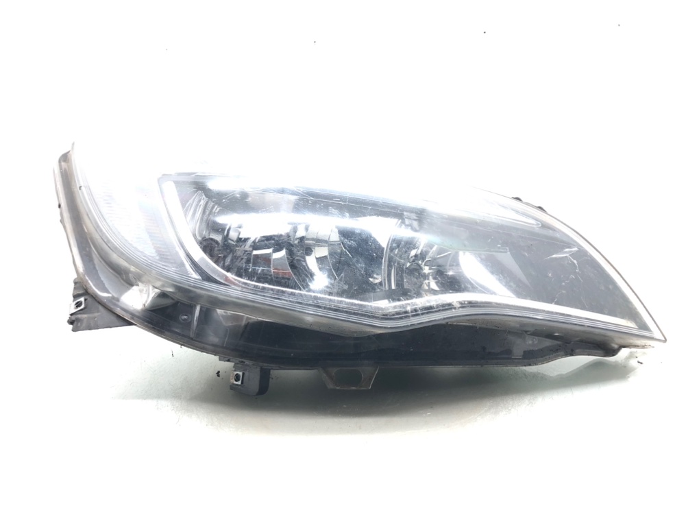 Фара правая для Opel Astra, 2011 г. 1.3 CDTi дизель б/у — фото 2