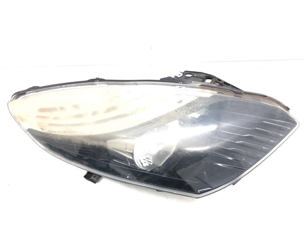 Фара правая для Renault Scenic, 2010 г. 1.9 DCi дизель б/у
