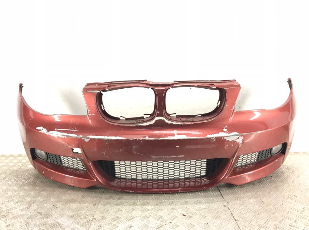 Бампер передний для BMW 1 E87/E81/E82/E88, 2010 г. 2.0 TD дизель б/у