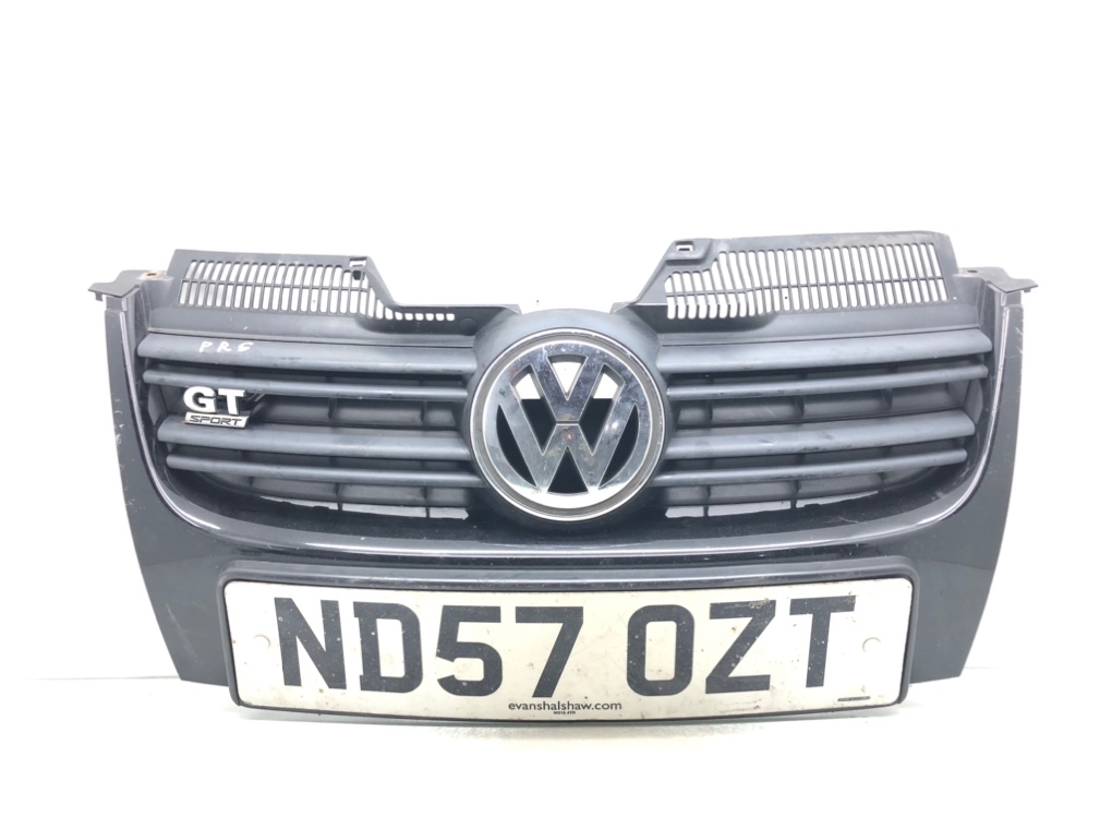 Решетка радиатора для Volkswagen Golf, 2007 г. 2.0 TDi дизель б/у