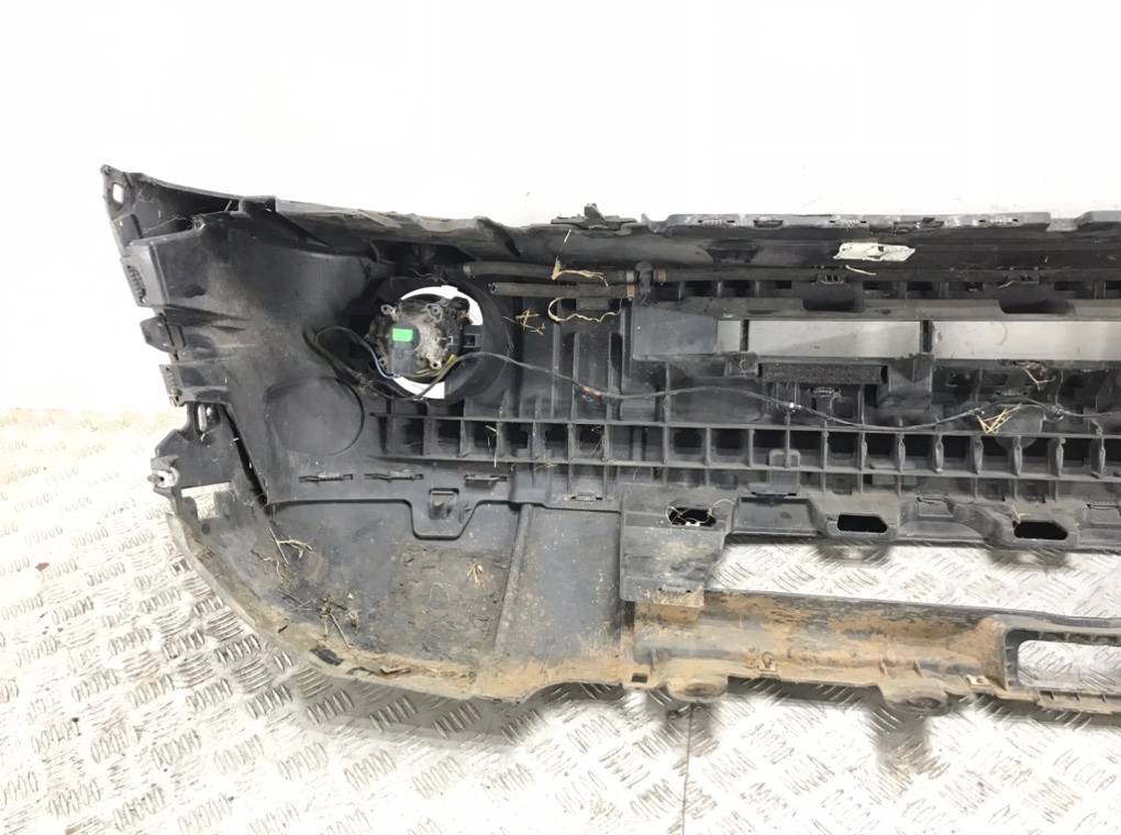 Бампер передний для Land Rover Discovery, 2005 г. 2.7 TD дизель б/у — фото 5