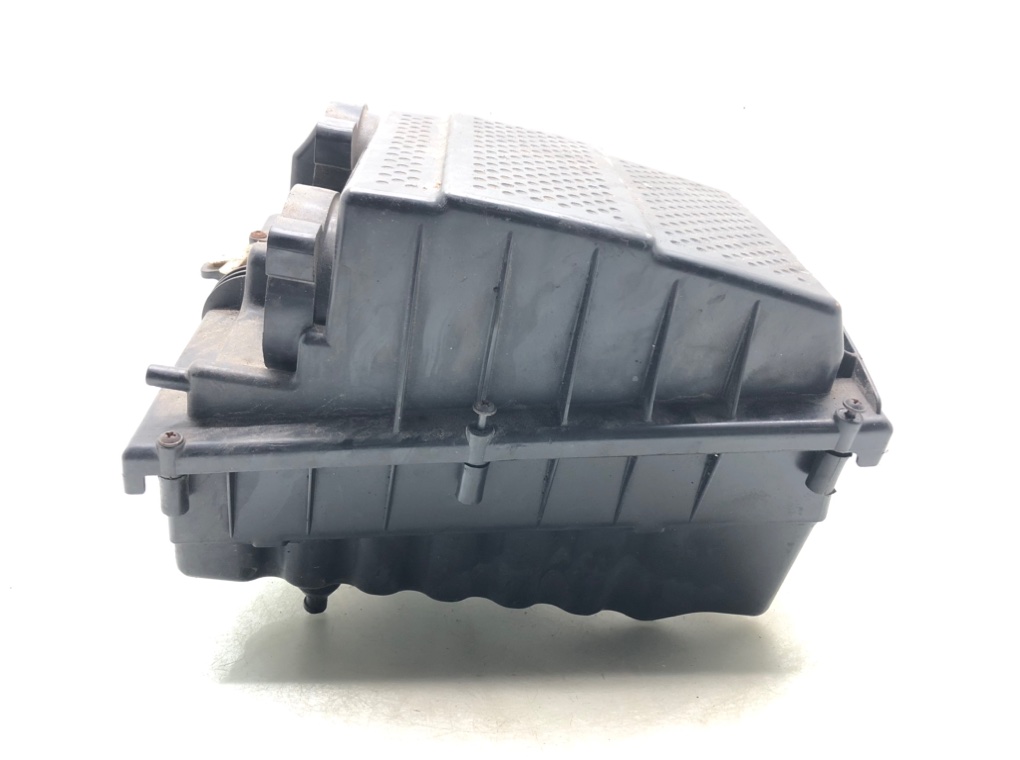 Корпус воздушного фильтра для Land Rover Range Rover Sport, 2009 г. 3.0 TD дизель б/у — фото 2
