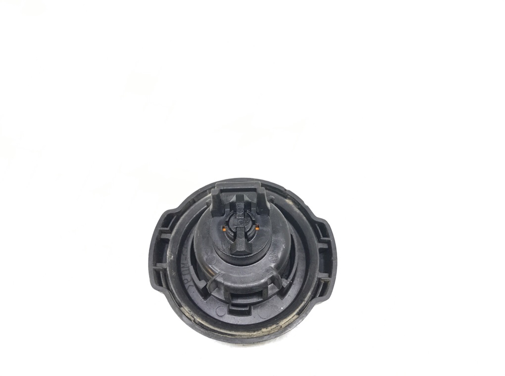 Пробка топливного бака для Citroen C5, 2012 г. 1.6 HDi дизель б/у — фото 2