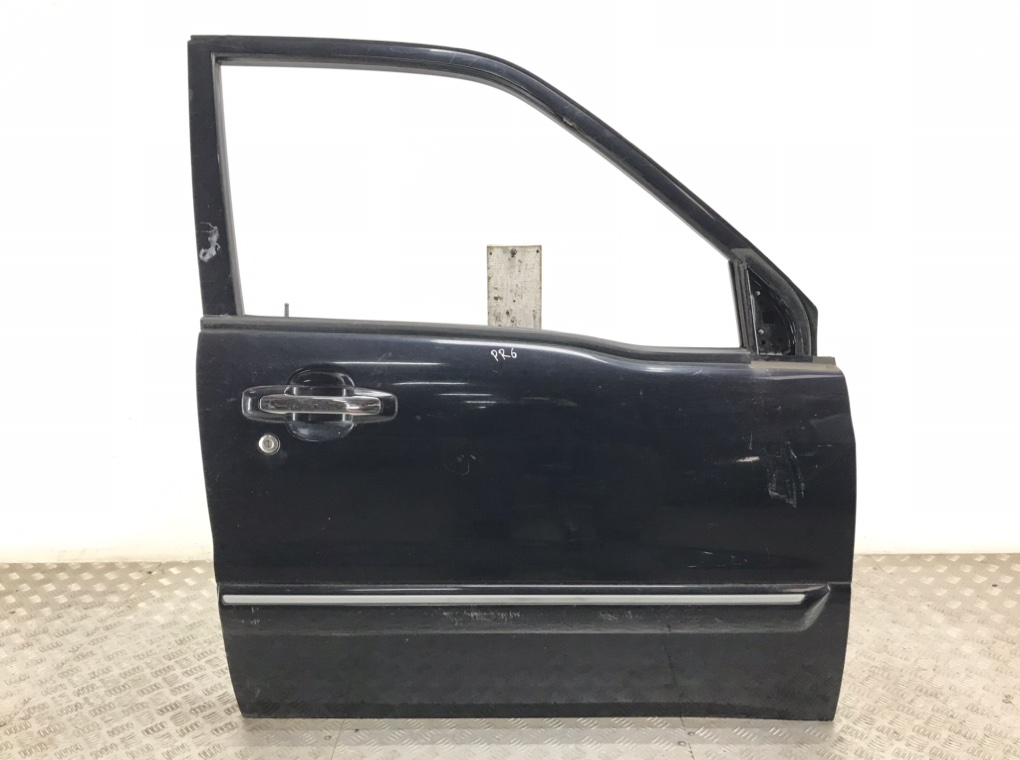 Дверь передняя правая для Suzuki Grand Vitara, 2002 г. 2.7 i бензин б/у