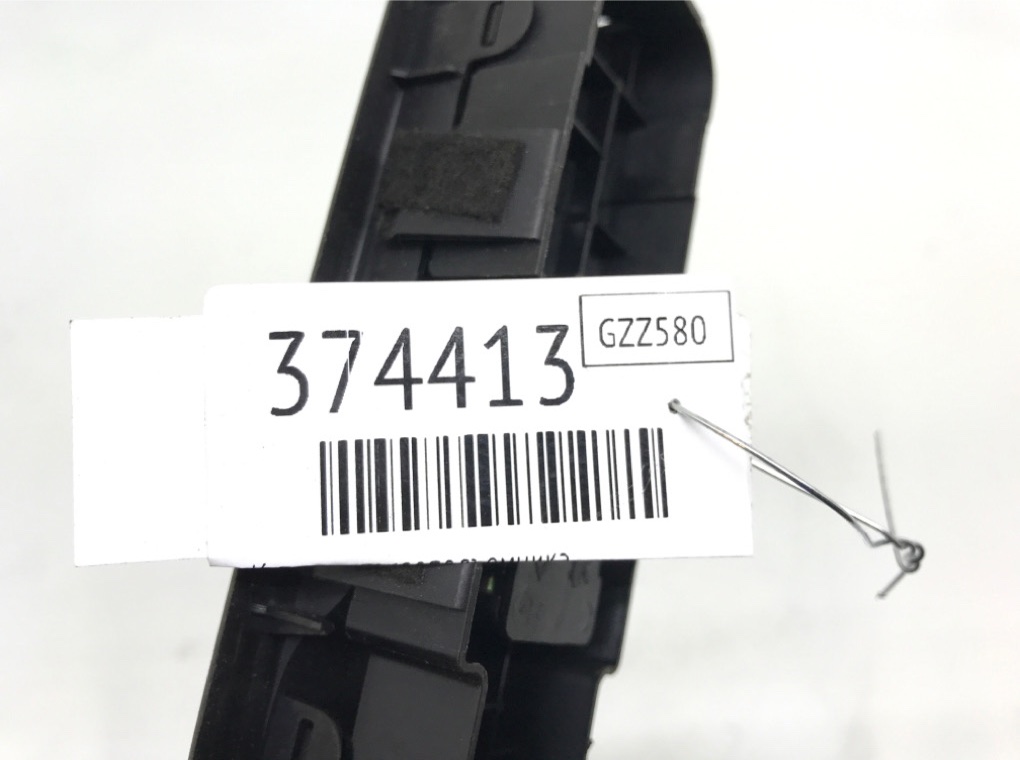 Кнопка стеклоподъемника для Peugeot 308, 2011 г. 1.6 HDi дизель б/у — фото 6
