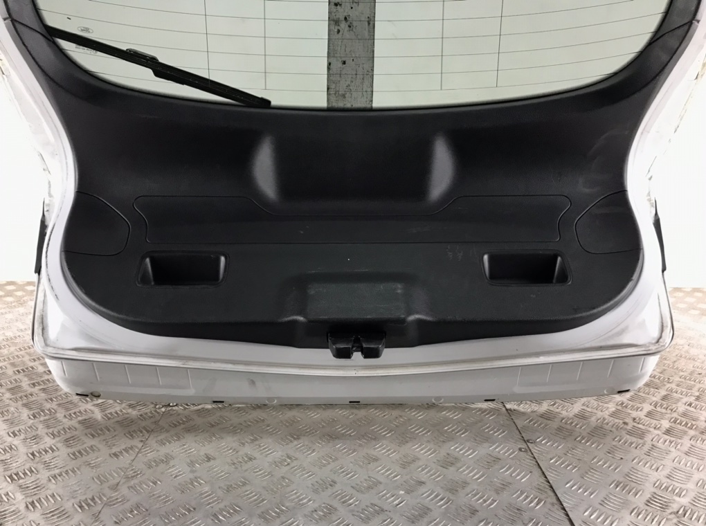 Крышка багажника для Ford Mondeo, 2013 г. 2.0 TDCi дизель б/у — фото 4