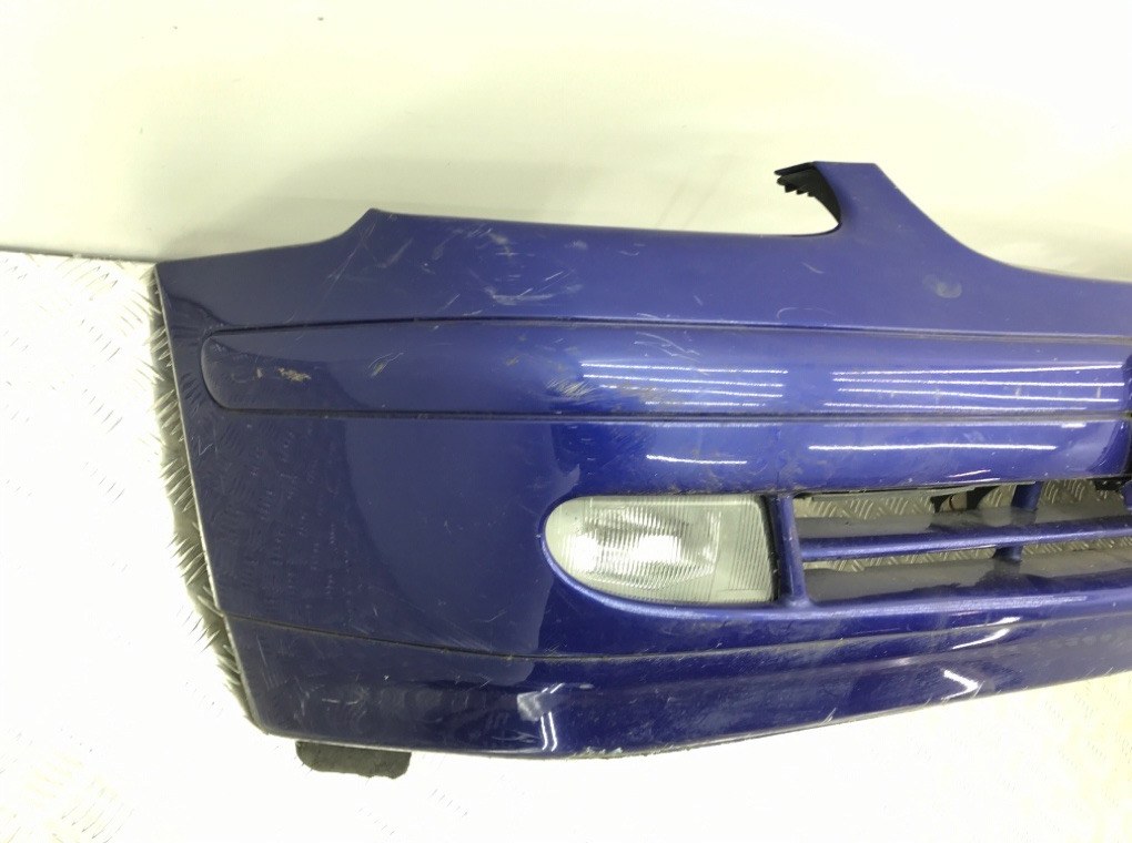 Бампер передний для Mercedes SLK R170, 1997 г. 2.3 i бензин б/у — фото 2