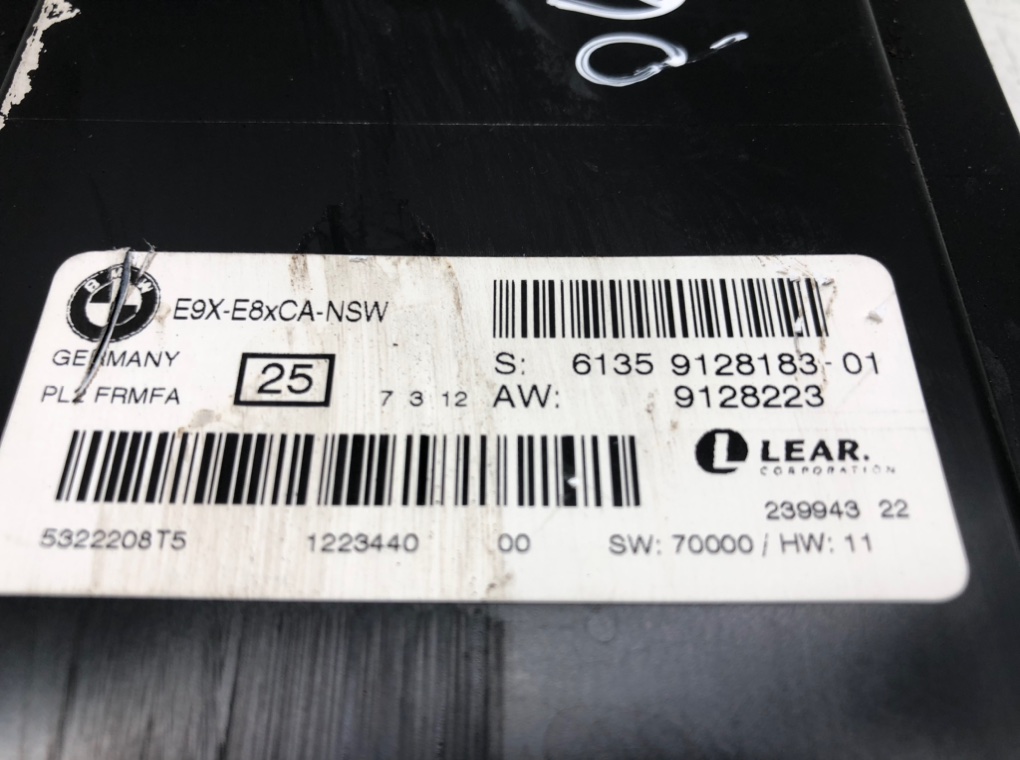 Блок управления светом для BMW 3 E90/E91/E92/E93, 2007 г. 2.0 TD дизель б/у — фото 5