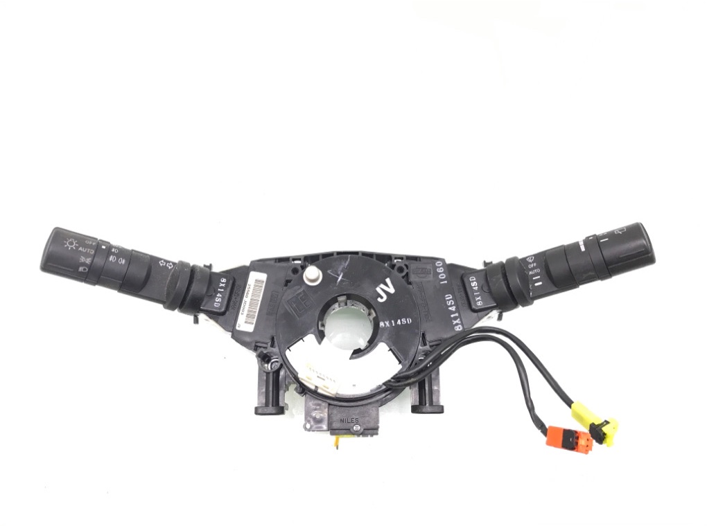 Переключатель подрулевой (стрекоза) для Nissan Qashqai, 2009 г. 1.5 DCi дизель б/у