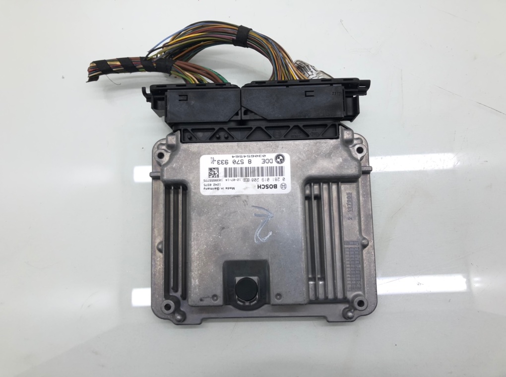 Блок управления двигателем для BMW 1 F20/F21, 2012 г. 2.0 TD дизель б/у