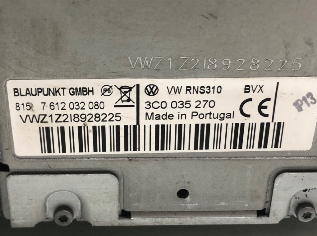Магнитола для Volkswagen Passat, 2010 г. 2.0 TDi дизель б/у — фото 7