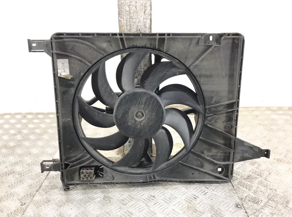Вентилятор радиатора для Nissan Qashqai, 2010 г. 1.5 DCi дизель б/у — фото 5