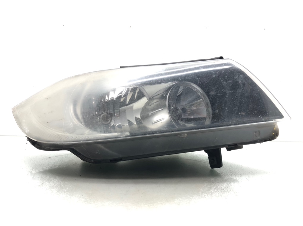Фара правая для BMW 3 E90/E91/E92/E93, 2007 г. 2.0 TD дизель б/у — фото 2
