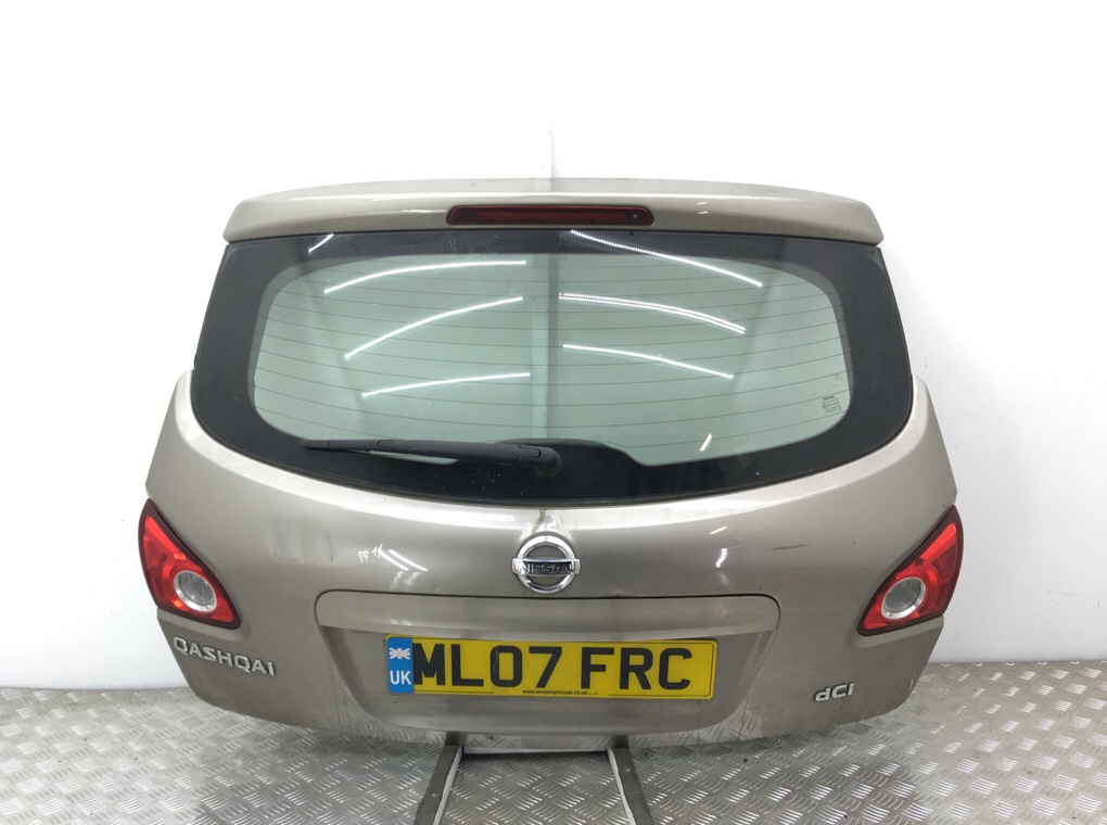 Крышка багажника для Nissan Qashqai, 2007 г. 1.5 DCi дизель б/у