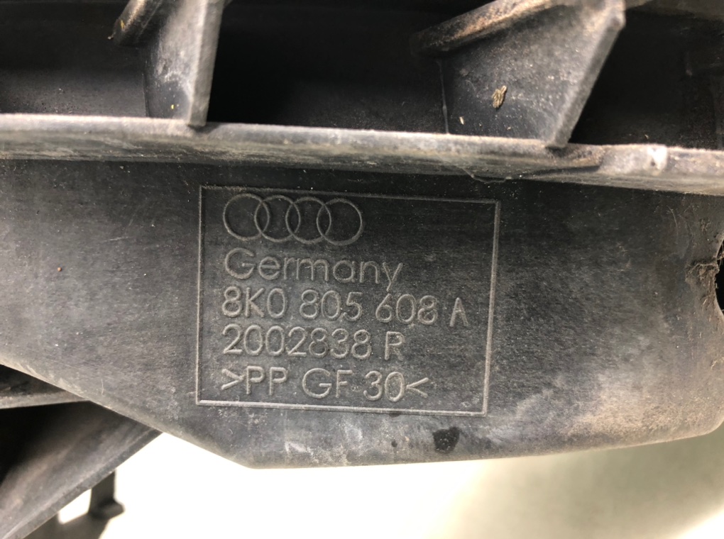 Крепление фары правой для Audi A4, 2010 г. 2.0 TDi дизель б/у — фото 6