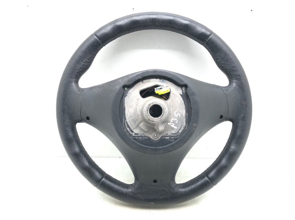 Руль для BMW 1 E87/E81/E82/E88, 2011 г. 2.0 TD дизель б/у — фото 2