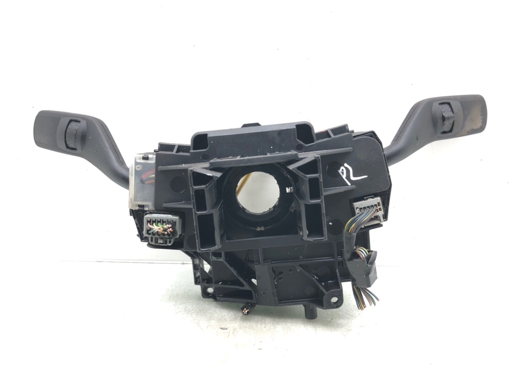 Переключатель подрулевой (стрекоза) для Ford Focus, 2007 г. 1.8 TDCi дизель б/у — фото 4