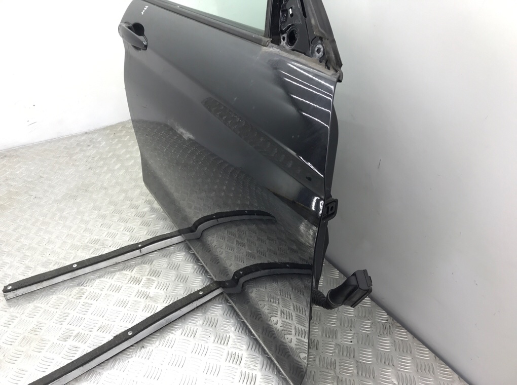 Дверь передняя правая для BMW 1 F20/F21, 2013 г. 2.0 TD дизель б/у — фото 2