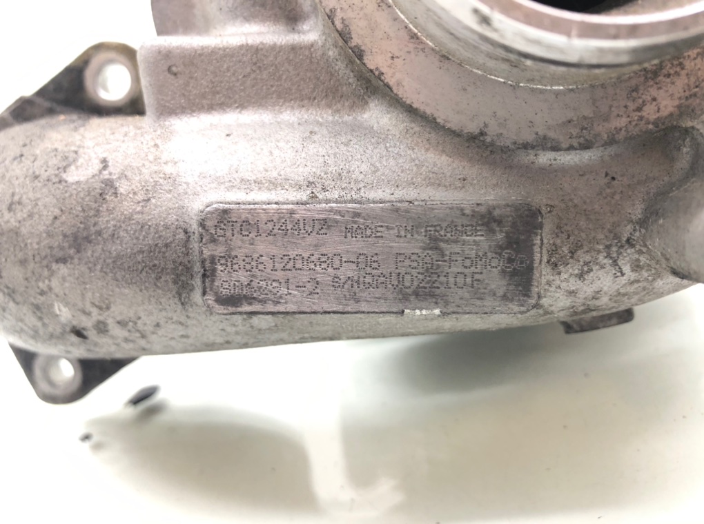Турбина для Citroen C4 Picasso, 2013 г. 1.6 HDi дизель б/у — фото 6