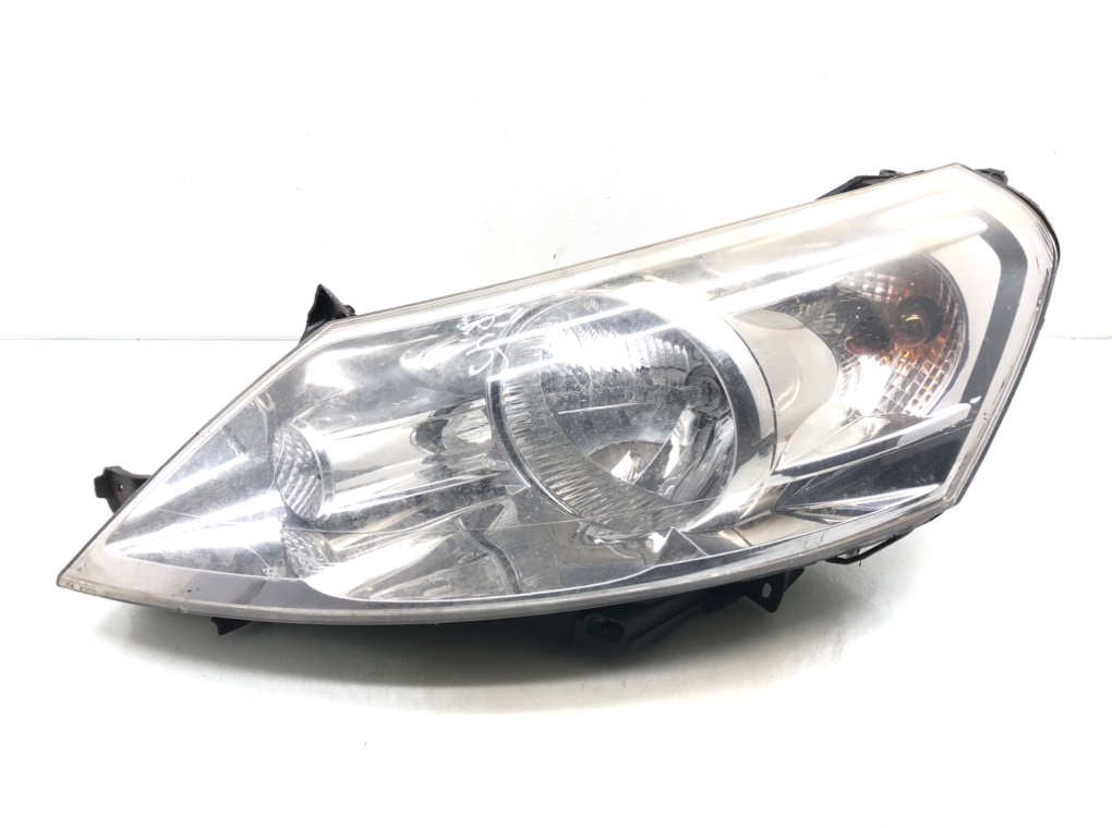 Фара левая для Peugeot Expert, 2008 г. 2.0 HDi дизель б/у