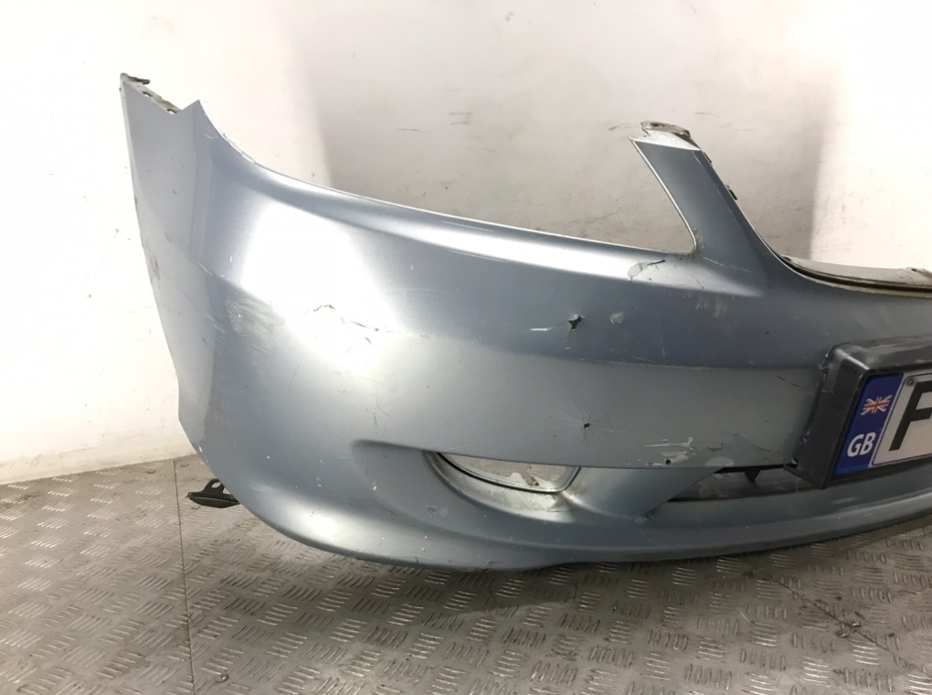 Бампер передний для Honda Civic, 2005 г. 1.3 i бензин б/у — фото 2