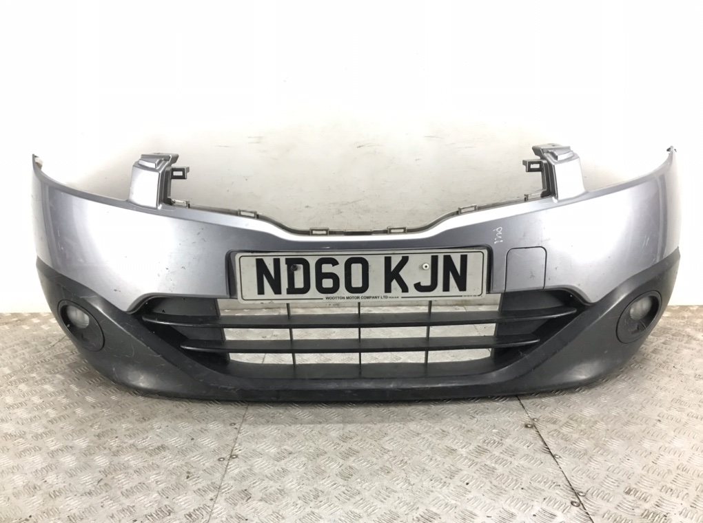 Бампер передний для Nissan Qashqai, 2010 г. 1.5 DCi дизель б/у