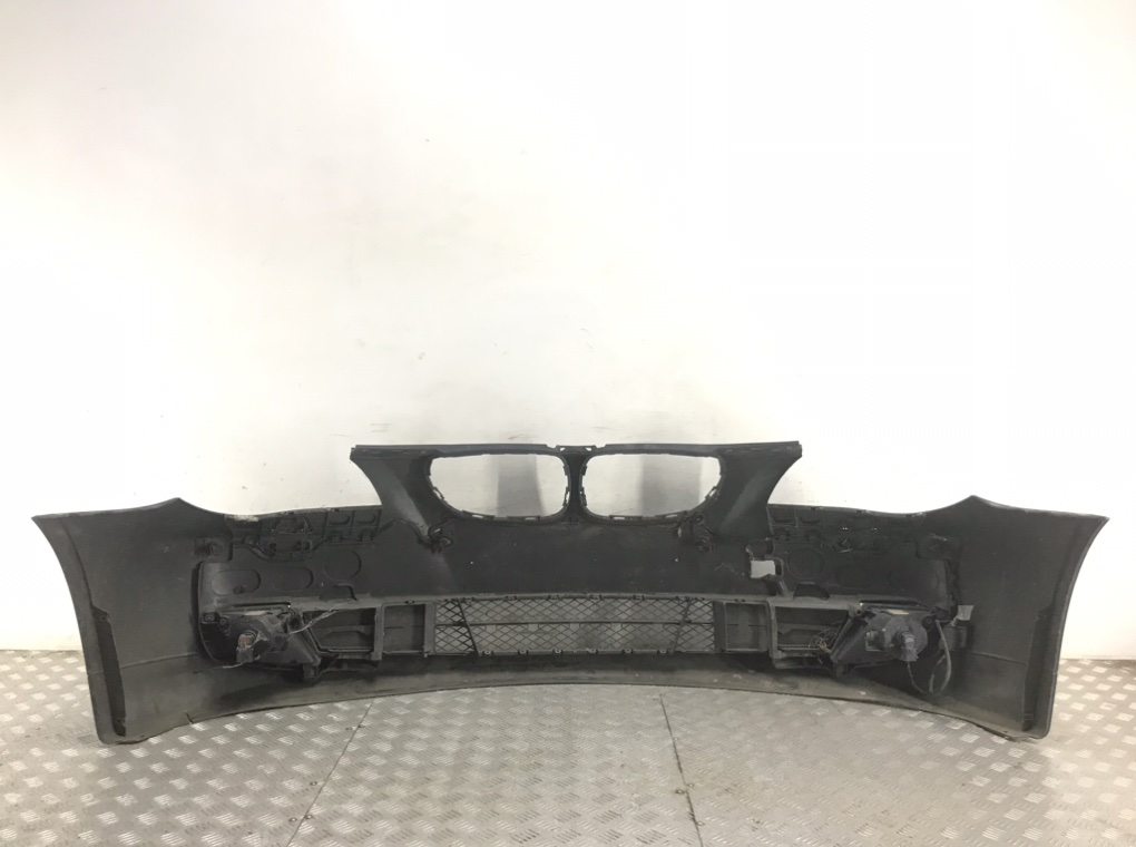 Бампер передний для BMW 5 E60/E61, 2008 г. 2.0 TD дизель б/у — фото 4