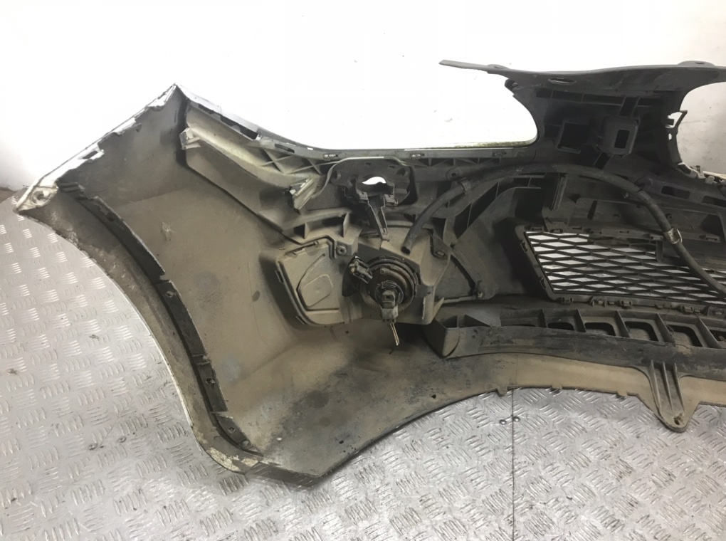 Бампер передний для Seat Leon, 2012 г. 1.6 TDi дизель б/у — фото 5
