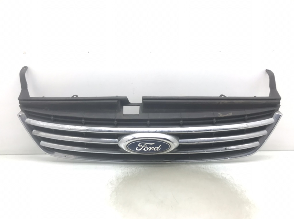 Решетка радиатора для Ford Mondeo, 2008 г. 2.0 TDCi дизель б/у
