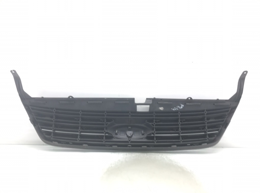 Решетка радиатора для Ford Mondeo, 2008 г. 2.0 TDCi дизель б/у — фото 4