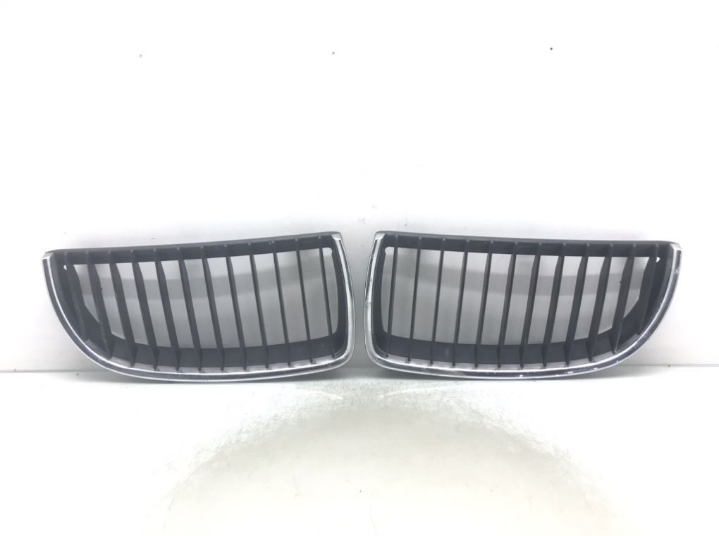 Решетка радиатора для BMW 3 E90/E91/E92/E93, 2007 г. 2.0 TD дизель б/у