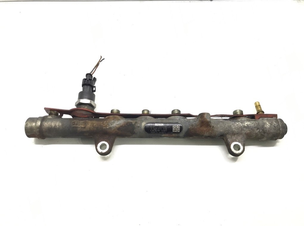 Топливная рампа для Nissan Primastar, 2004 г. 1.9 DCi дизель б/у