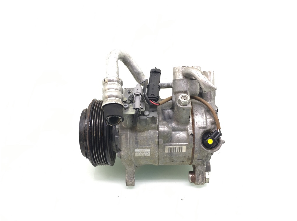 Компрессор кондиционера для BMW 1 F20/F21, 2013 г. 2.0 TD дизель б/у