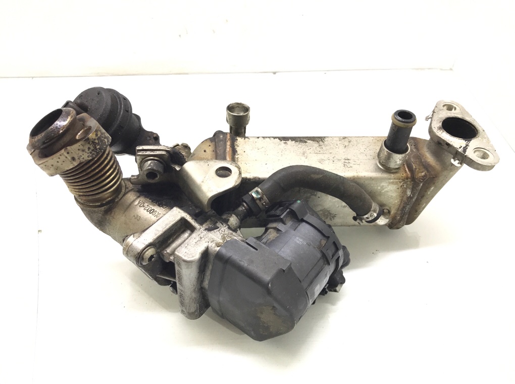 Клапан EGR для BMW 3 E90/E91/E92/E93, 2010 г. 2.0 TD дизель б/у