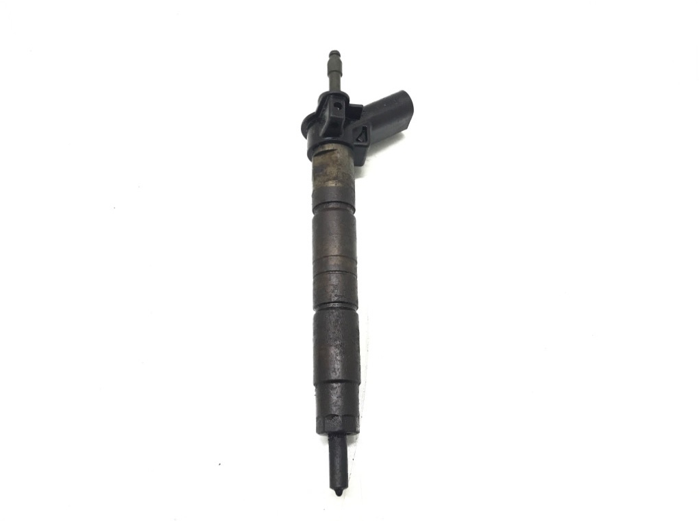 Форсунка для BMW 1 E87/E81/E82/E88, 2007 г. 2.0 TD дизель б/у
