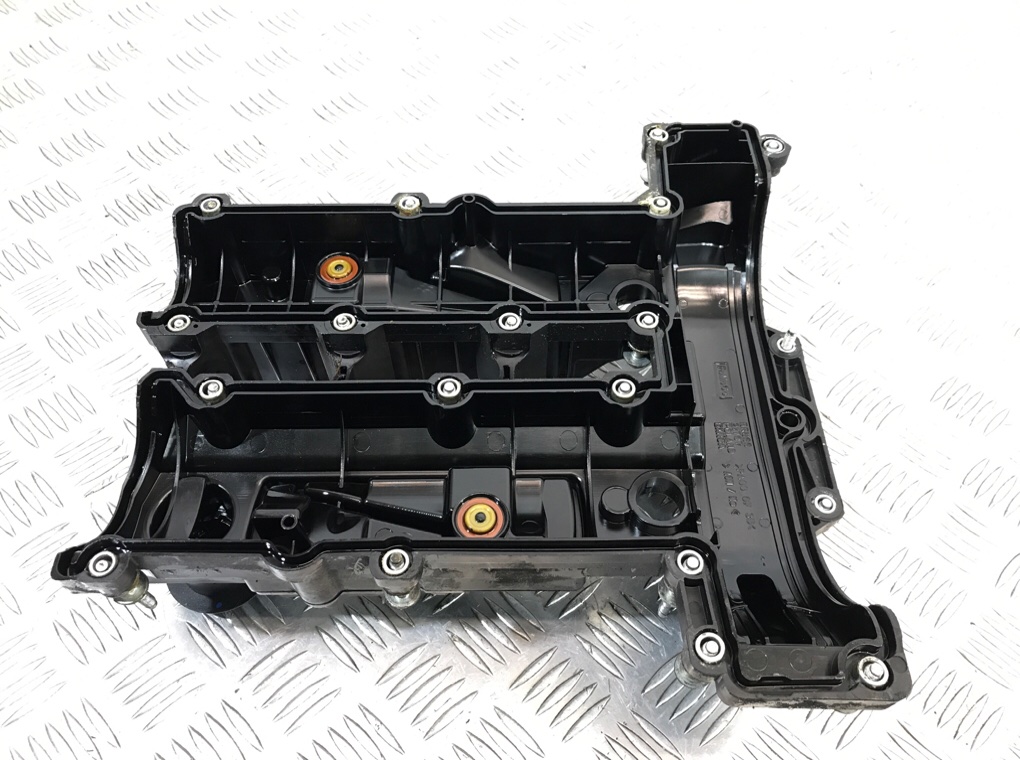 Клапанная крышка для Ford Fiesta, 2016 г. 1.0 i бензин б/у — фото 5