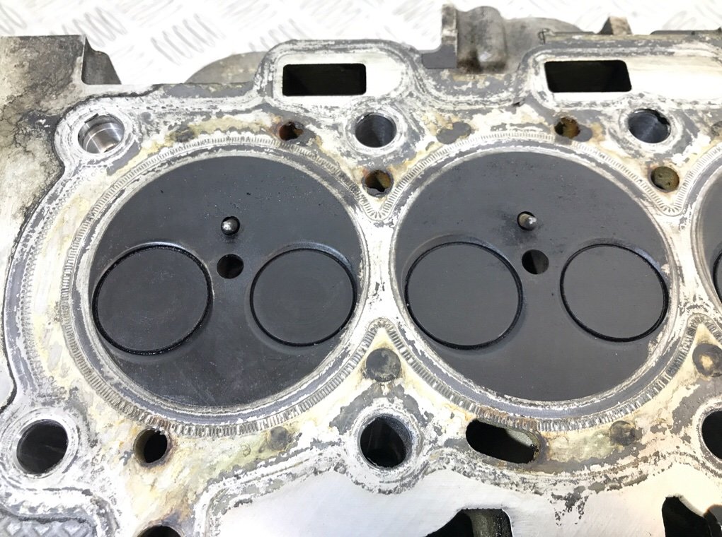 Головка блока цилиндров для Ford Fiesta, 2011 г. 1.4 TDCi дизель б/у — фото 9