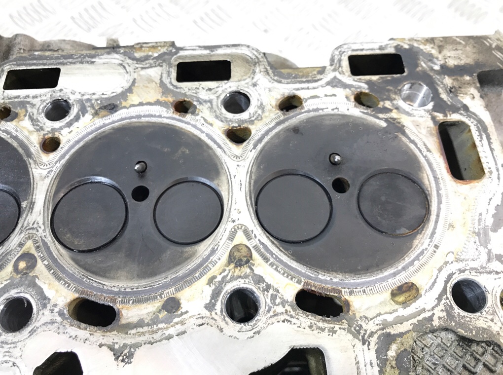 Головка блока цилиндров для Ford Fiesta, 2011 г. 1.4 TDCi дизель б/у — фото 10