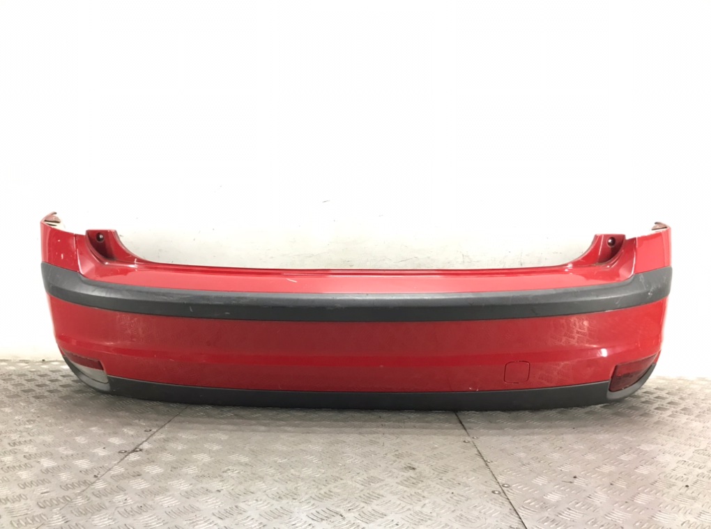 Бампер задний для Ford Focus, 2006 г. 1.8 i бензин б/у