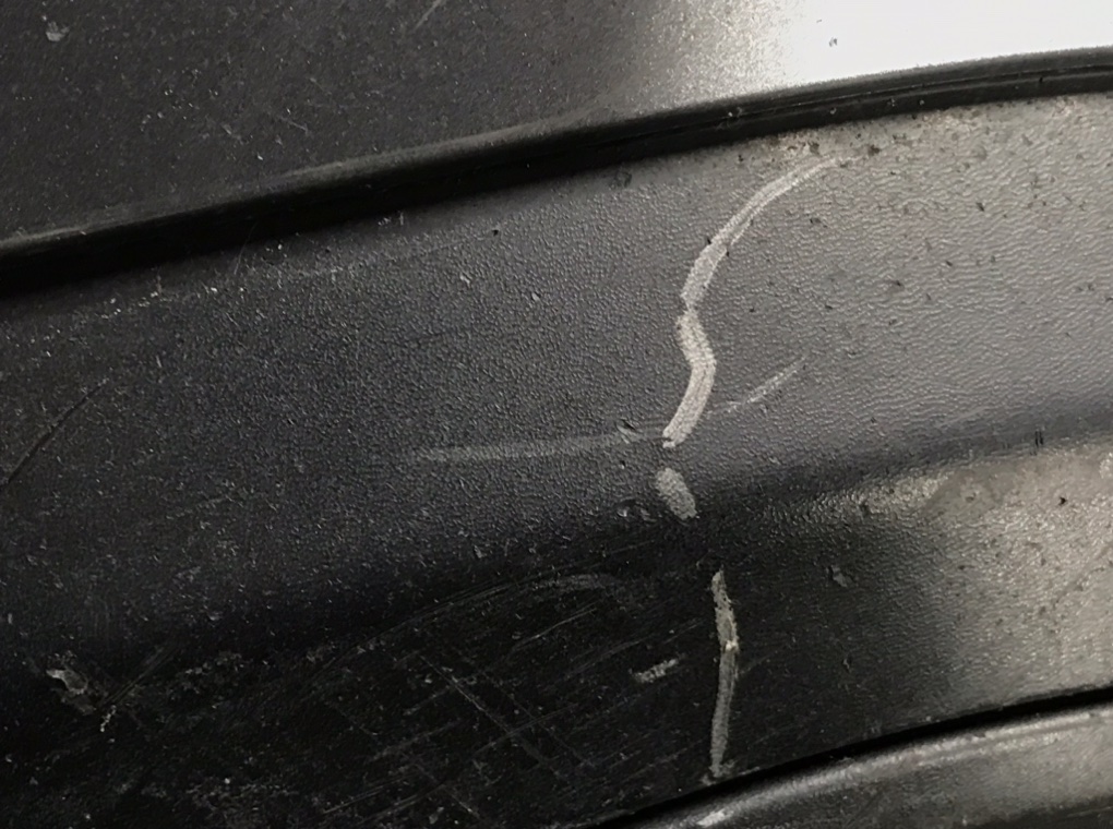 Бампер передний для Nissan Qashqai, 2010 г. 1.5 DCi дизель б/у — фото 9