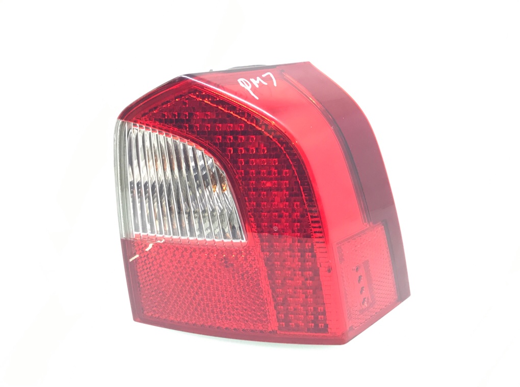Фонарь задний правый для Volvo V70, 2010 г. 2.0 TD дизель б/у