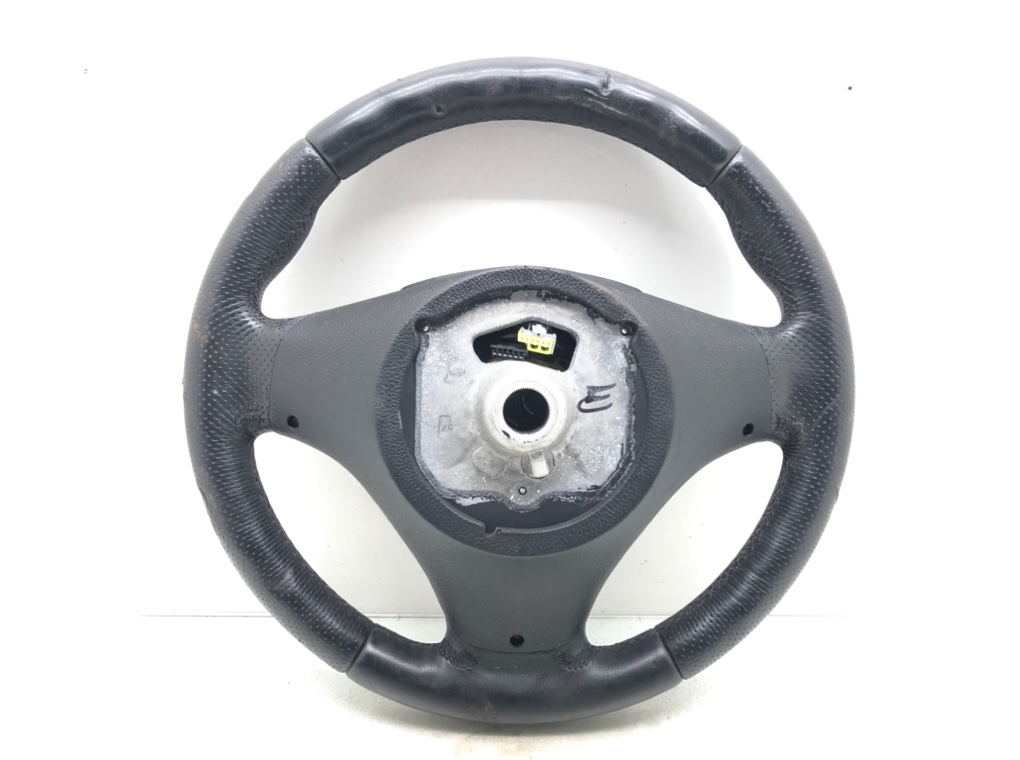 Руль для BMW 3 E90/E91/E92/E93, 2010 г. 2.0 TD дизель б/у — фото 2