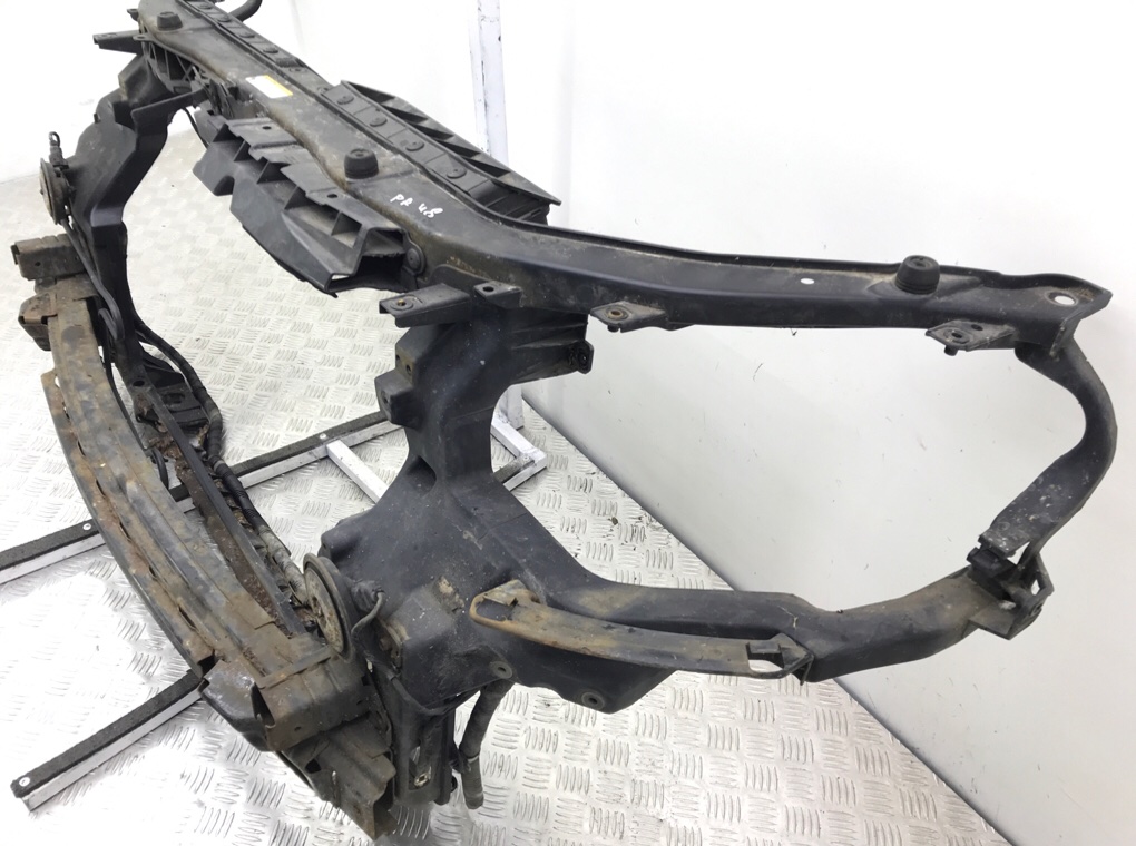 Панель передняя (телевизор) для Hyundai Santa Fe, 2006 г. 2.2 CRDi дизель б/у — фото 4