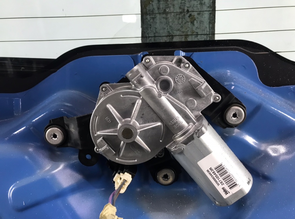 Крышка багажника для Renault Clio, 2014 г. 1.5 DCi дизель б/у — фото 8