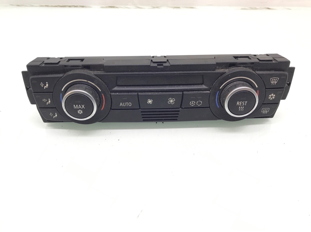 Блок управления печки/климат-контроля для BMW 1 E87/E81/E82/E88, 2009 г. 2.0 TD дизель б/у