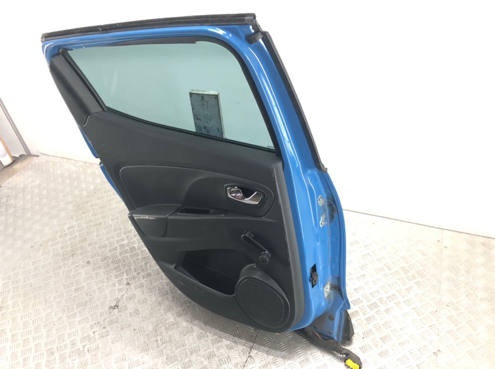 Дверь задняя левая для Renault Clio, 2014 г. 1.5 DCi дизель б/у — фото 4