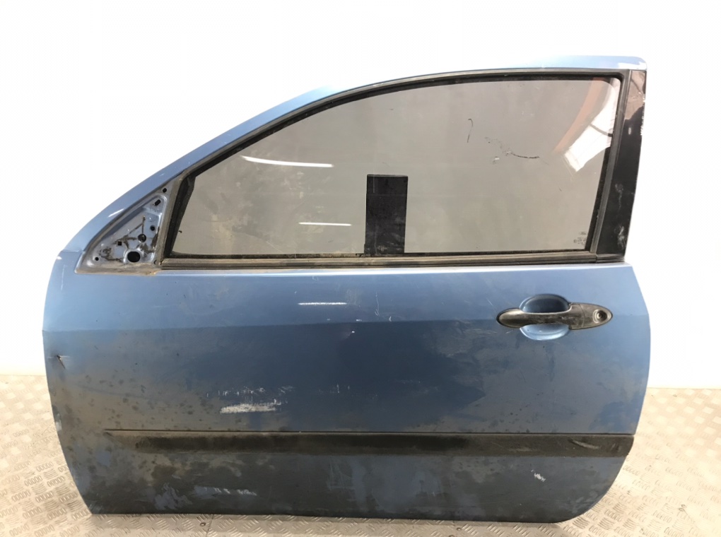 Дверь передняя левая для Ford Focus, 2002 г. 1.8 i бензин б/у