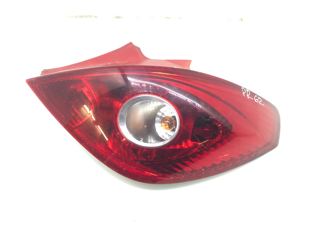 Фонарь задний правый для Opel Corsa, 2009 г. 1.2 i бензин б/у