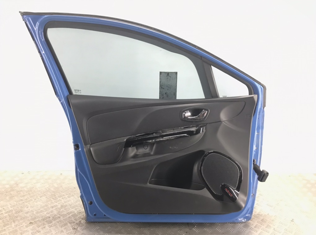 Дверь передняя левая для Renault Clio, 2014 г. 1.5 DCi дизель б/у — фото 2